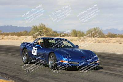 media/Jan-26-2025-SCCA SD (Sun) [[bcf61ed115]]/4-Women Novice/Session 2 (Turn 7 Inside)/